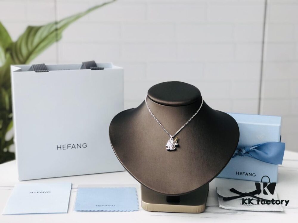 HEFANG Jewelry Unicorn Pendant Necklace