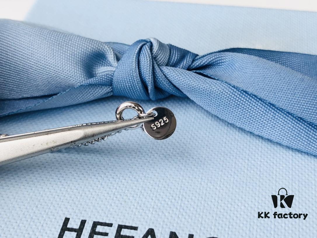 HEFANG Jewelry Unicorn Pendant Necklace