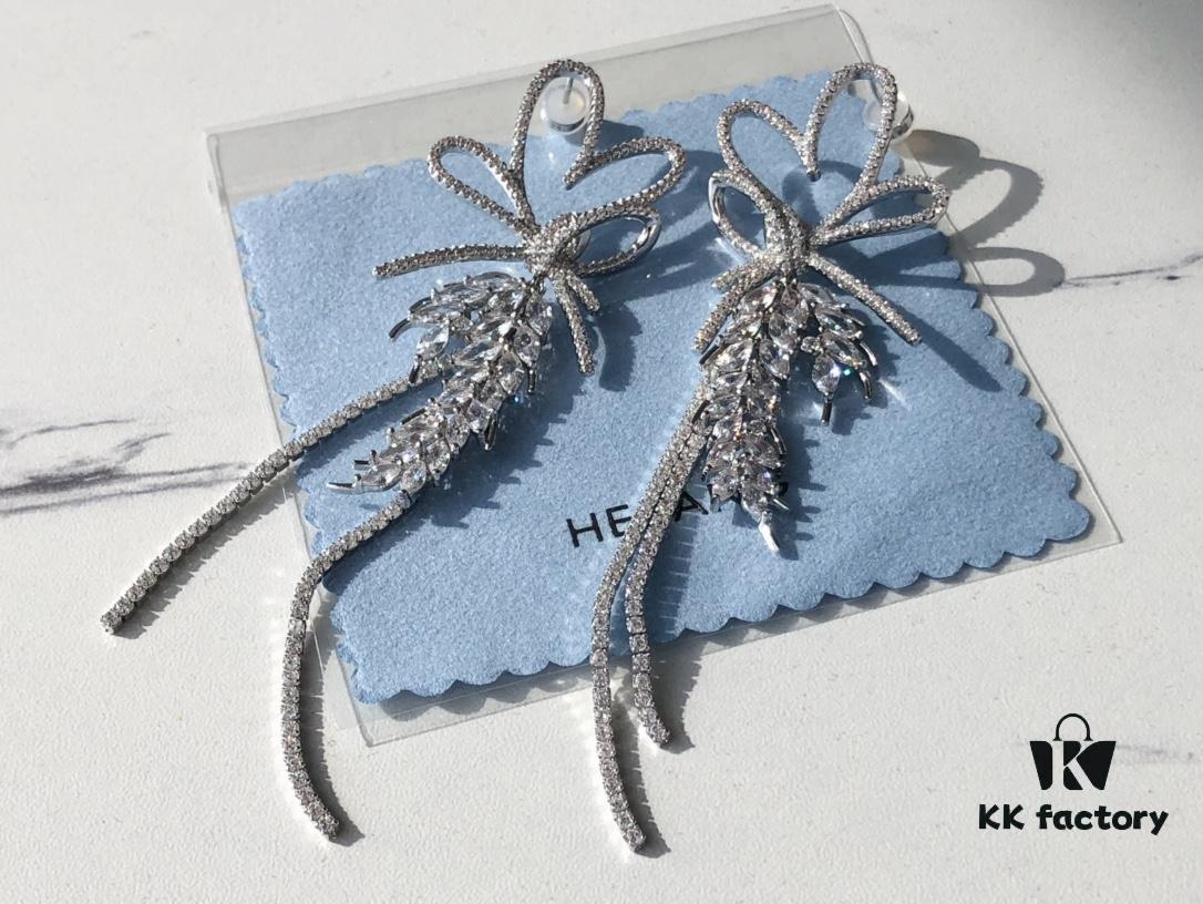 HEFANG Jewelry Love Heart Wheat Tassel Earrings