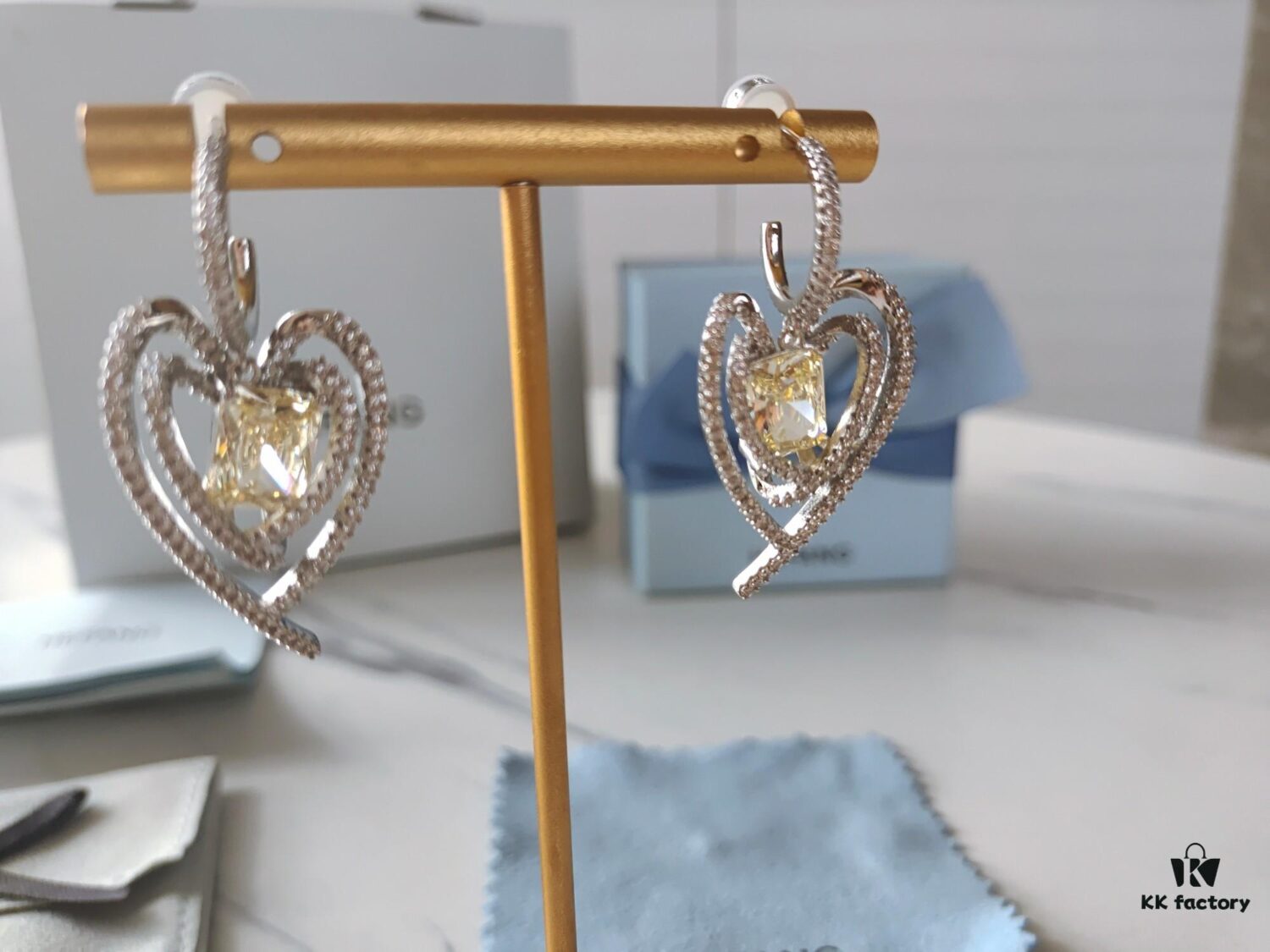 HEFANG Jewelry - Declaration Cube Earrings