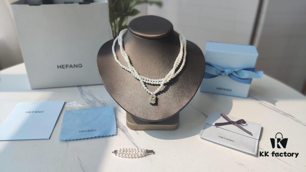 HEFANG Jewelry Liu Guang Fang Tang Three-Layer Necklace with Extension Chain