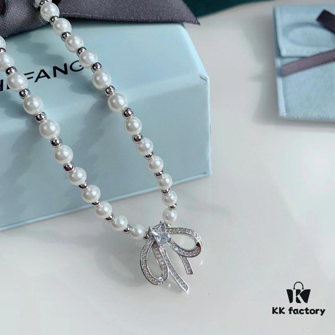 HeFang Jewelry Elizabeth Necklace - Bow Pendant Luxury Wedding Collar Chain, 42cm Adjustable