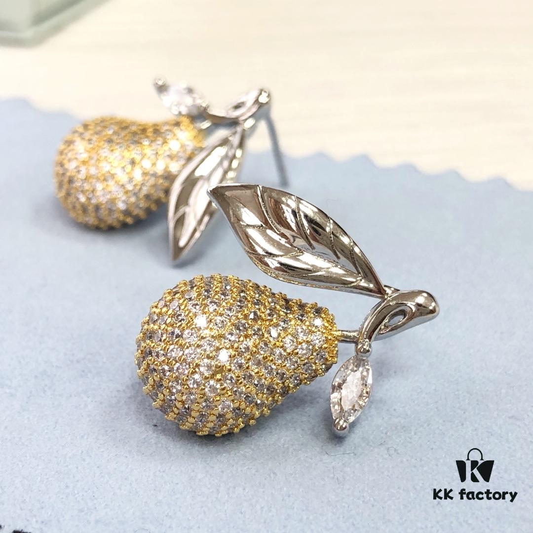 HEFANF Jewelry - Pear Stud Earrings