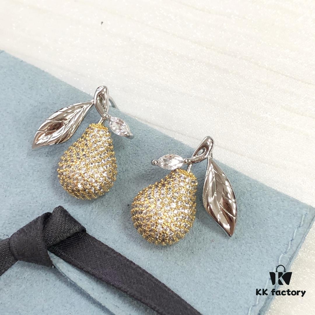 HEFANF Jewelry - Pear Stud Earrings