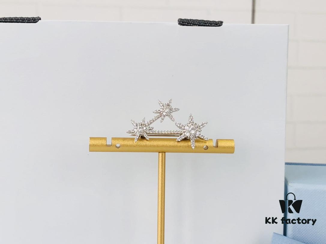 HEFANG / Drifting Snow Brooch 925 Silver Unique Sweater Collar Pin Accessory