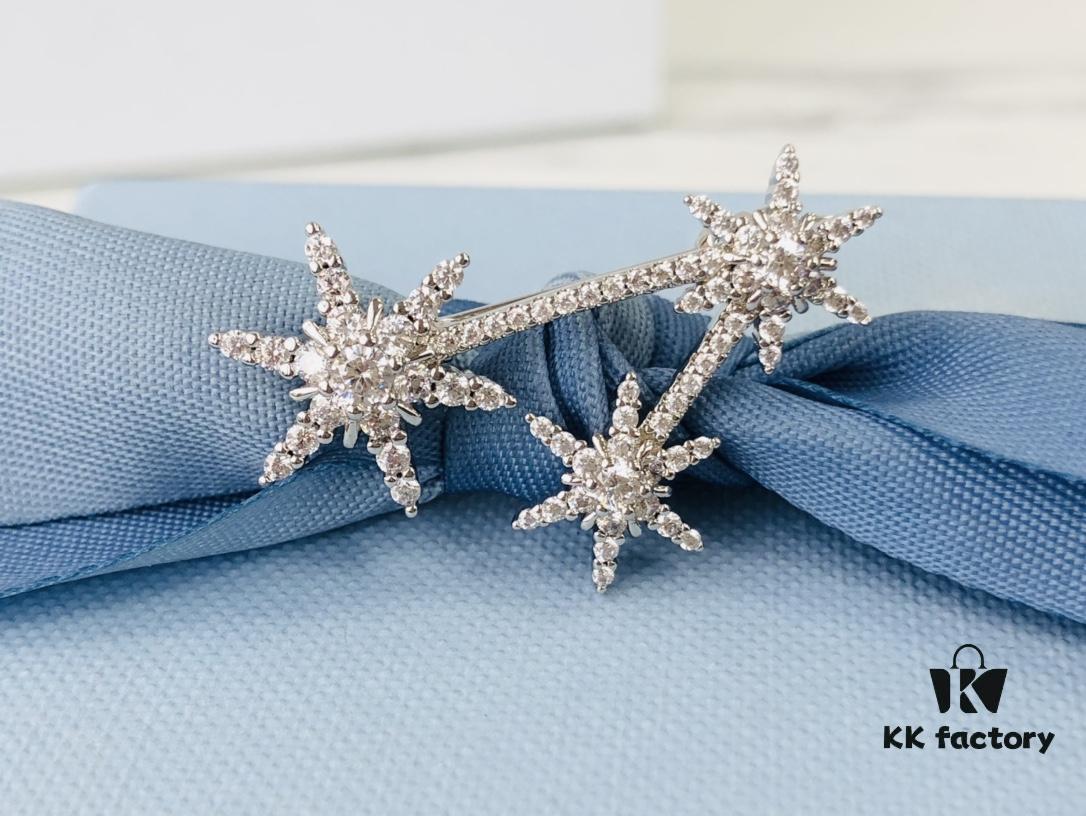 HEFANG / Drifting Snow Brooch 925 Silver Unique Sweater Collar Pin Accessory