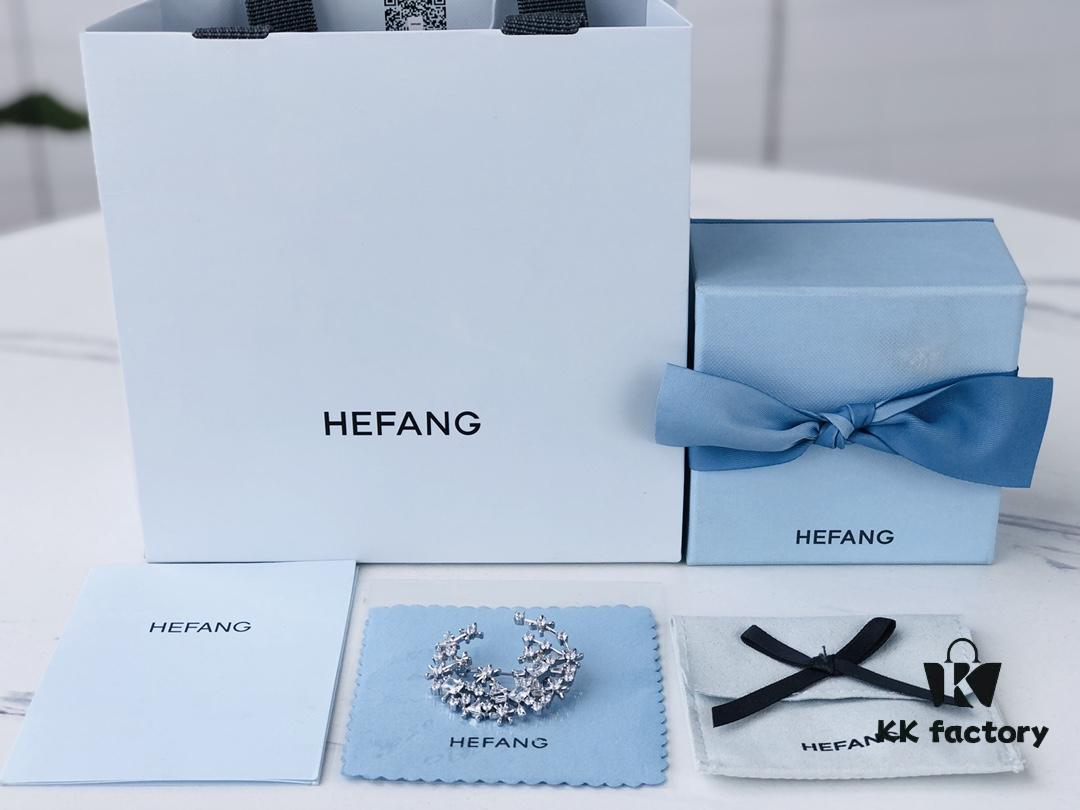 HEFANG Jewelry Snowfall Brooch – A Romantic Ode to the First Snowfall