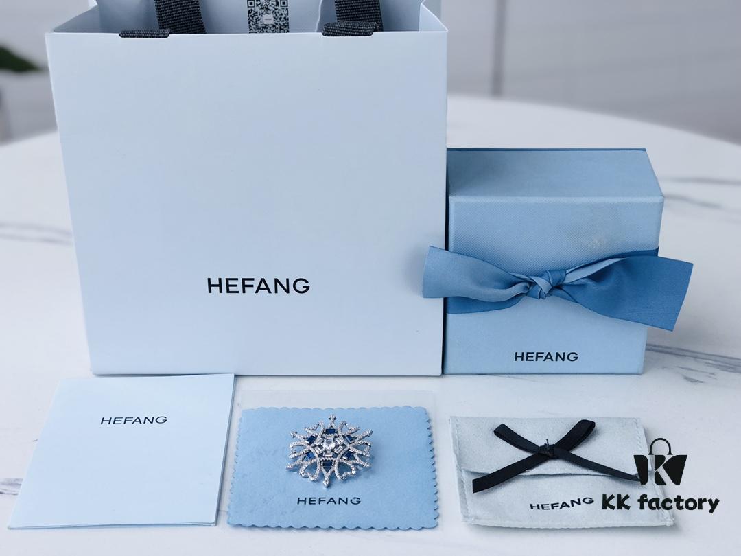 HEFANG Gentleman of the Road Brooch