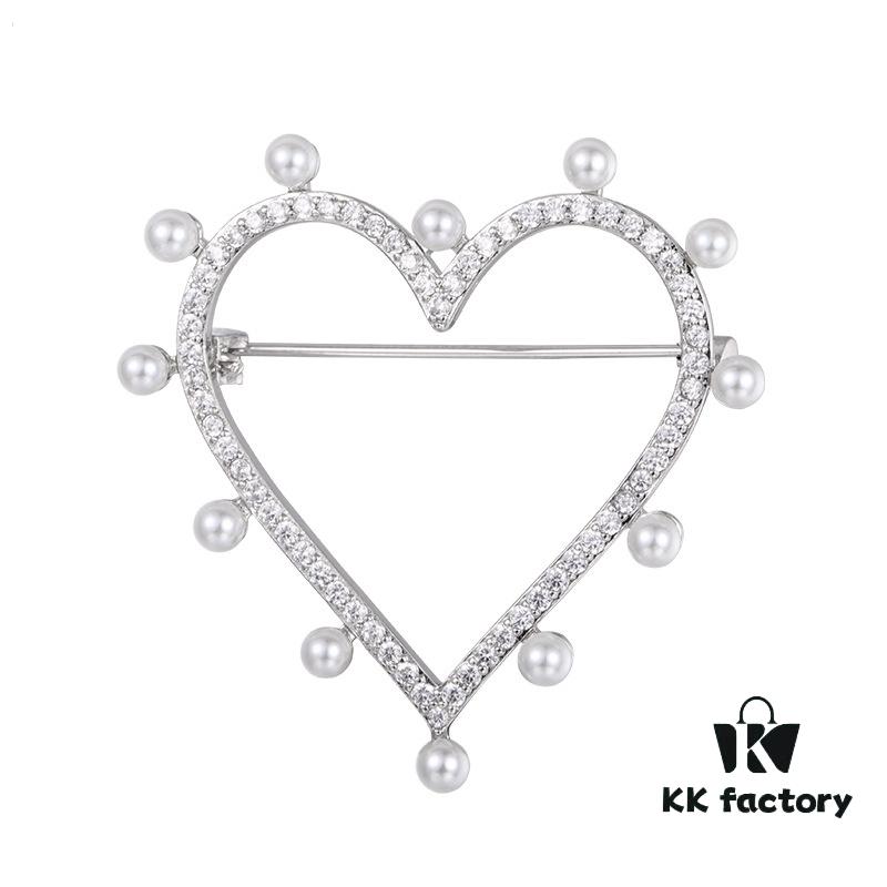 He Fang Pearl Heart Brooch