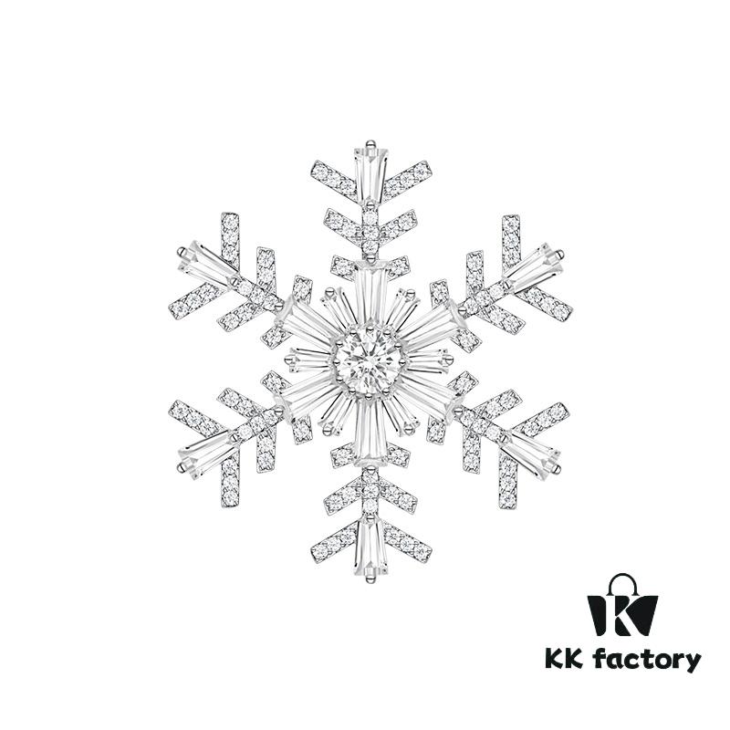 He Fang Snowflake Brooch