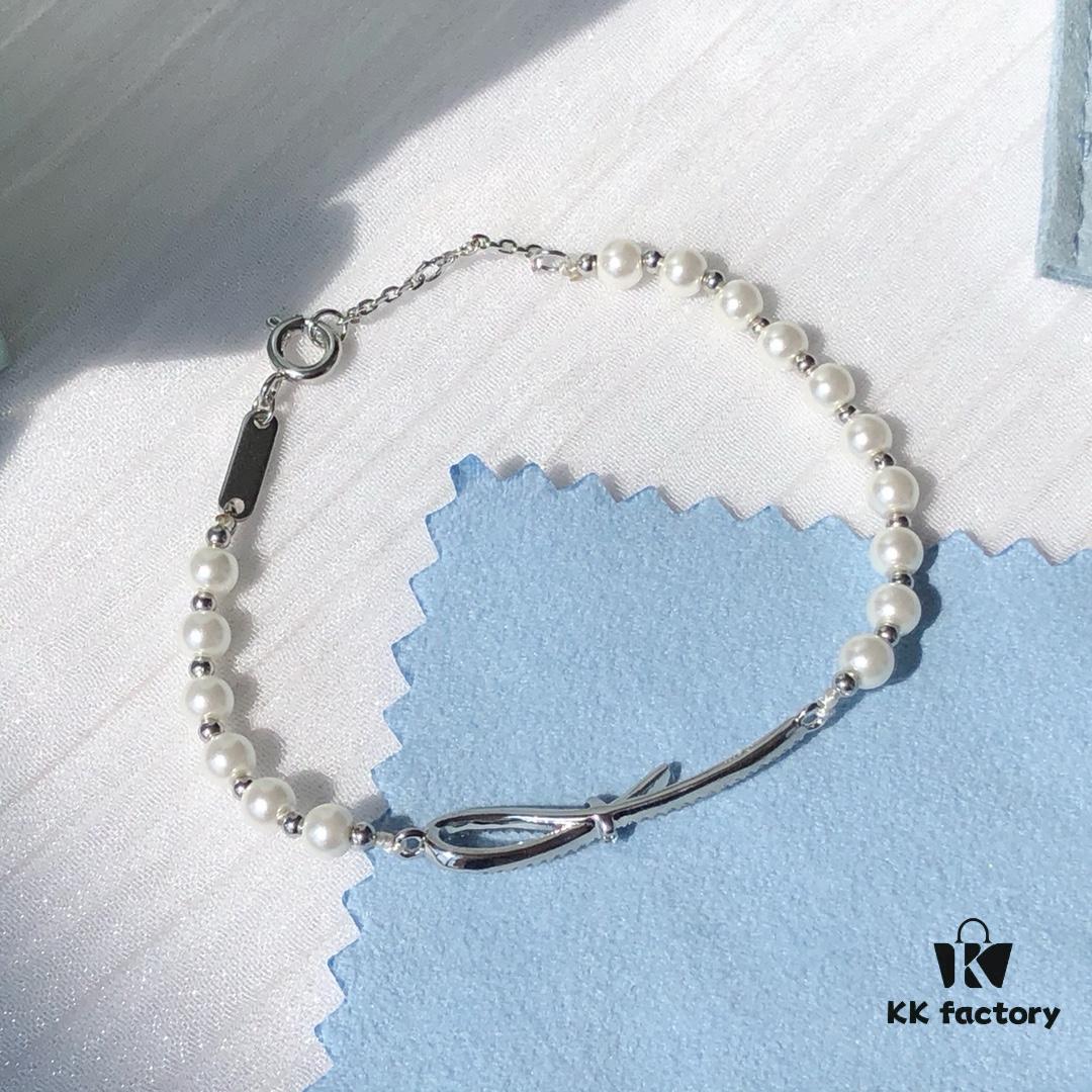 Original Design, Premium Quality HEFANG Jewelry Elegant Ribbon Bracelet