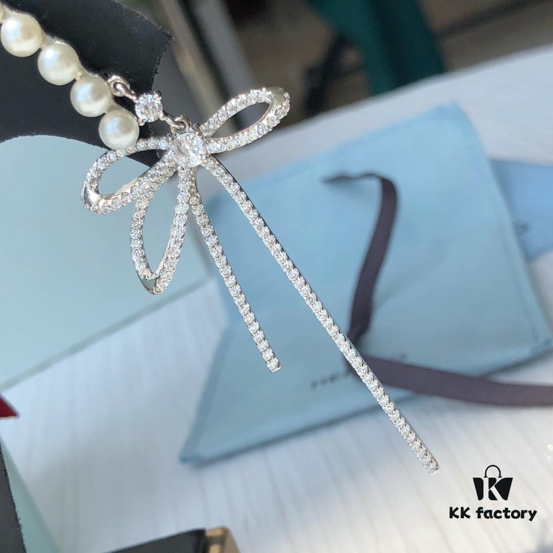 HEFANG Jewelry Pearl Bow Earrings with Reverse Tassel Ear Cuff (Right Ear)