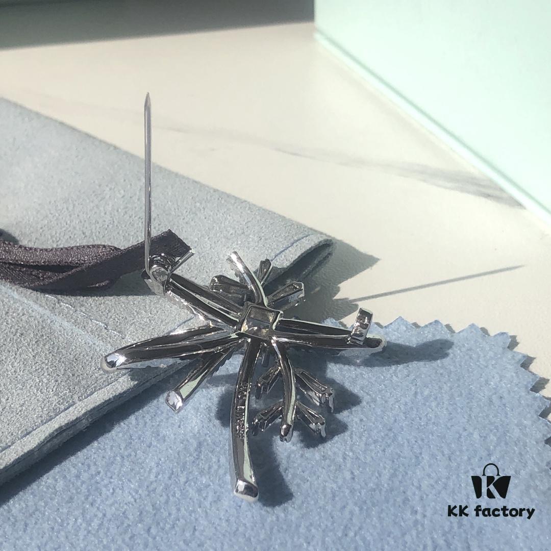 HEFANG Jewelry Ribbon First Snow Brooch