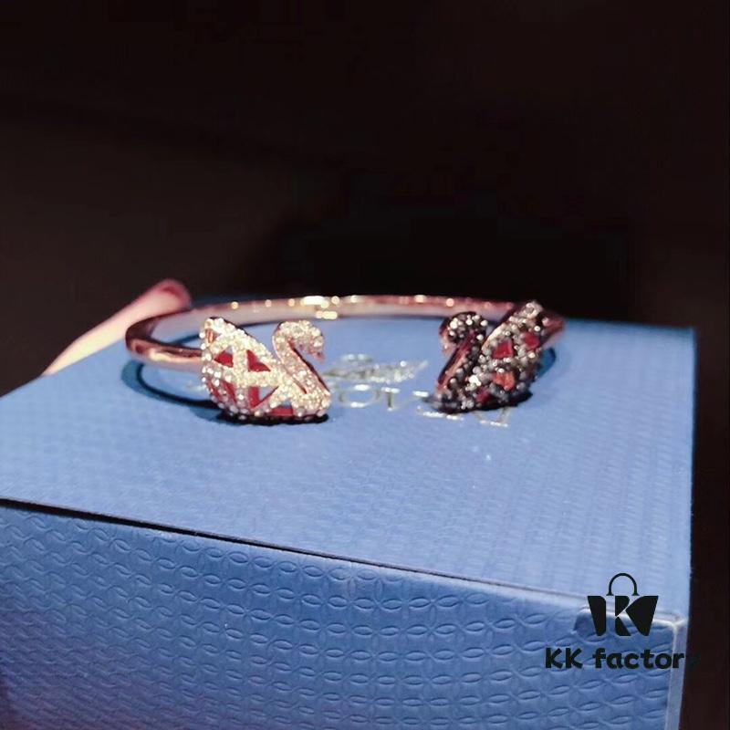 Swarovski Double-Sided Hollow Swan Bracelet with Austrian Crystals, Precise ZP Material Replication, Authentic Logo Engraving, Original Quality