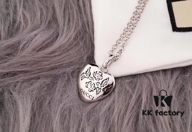 Gucci Double G Necklace, Unisex Interlocking Logo Pendant, Handcrafted S925 Sterling Silver, High-End Replica