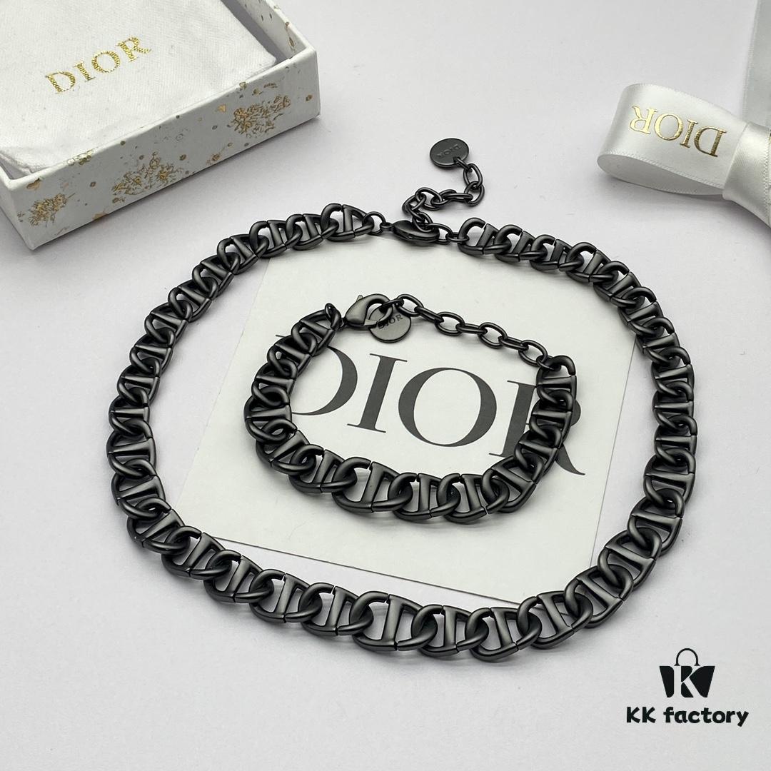 Dior CD Pig Nose Set