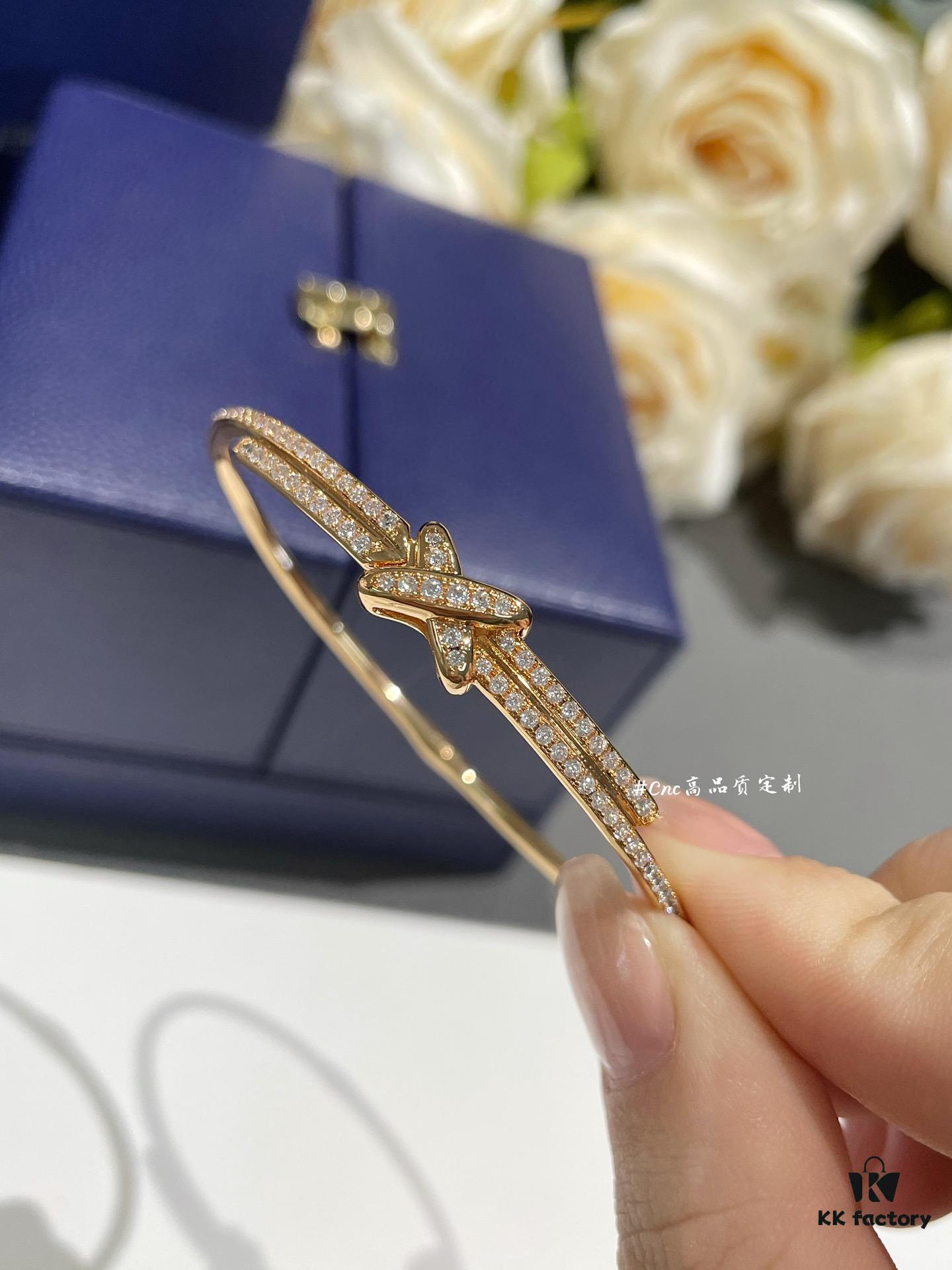 CHAUMET Jeux de Liens Harmony Full Diamond Bracelet in Rose Gold and White Gold