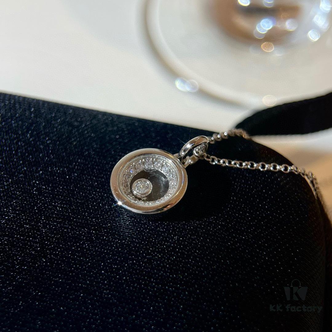 Minimalist Elegance, My Favorite Girlish Necklace – Chopard Happy Diamonds Series High Jewelry in Champagne Gold and White Gold