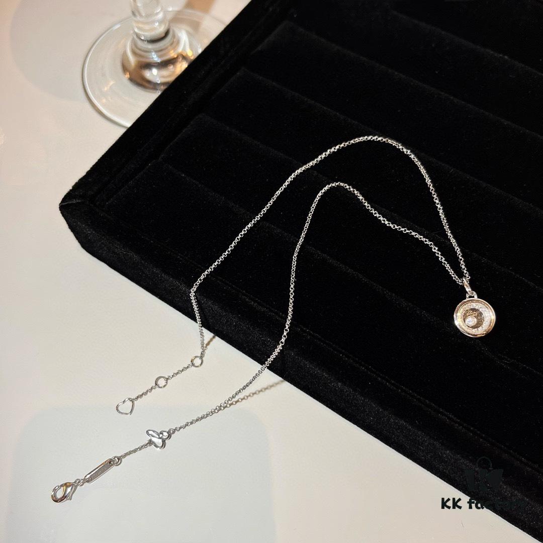 Minimalist Elegance, My Favorite Girlish Necklace – Chopard Happy Diamonds Series High Jewelry in Champagne Gold and White Gold