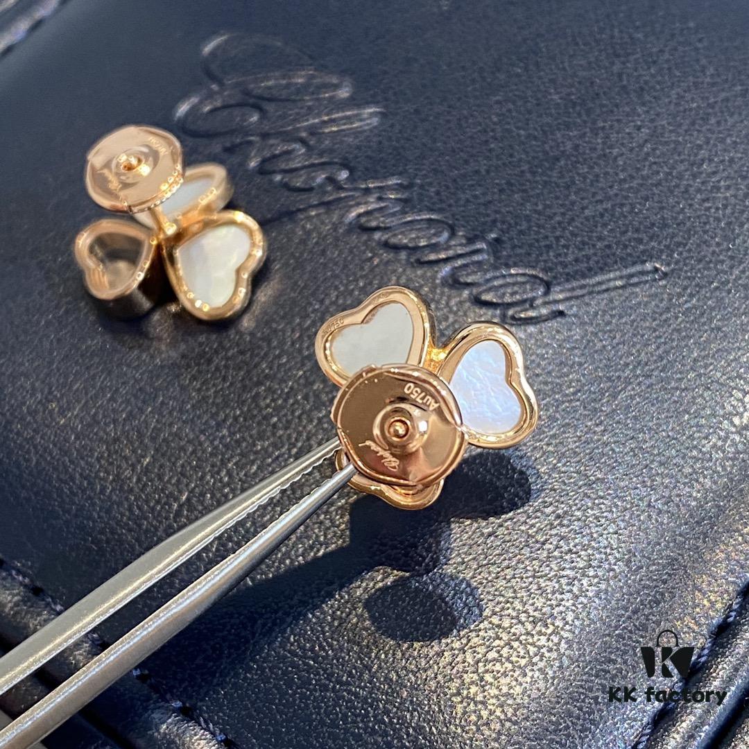 Chopard Happy Hearts Wings Series Pendant with Movable Diamond and Mother-of-Pearl Hearts