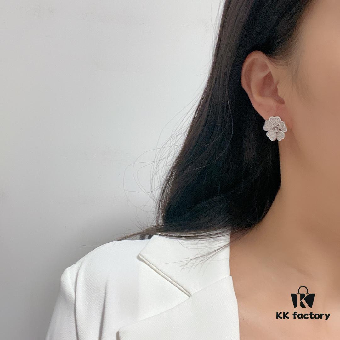 Chopard High-End Stud Earrings with Signature Moving Diamond, 18K Rose Gold and White Gold, Hypoallergenic Silver Pin, Logo on Glass