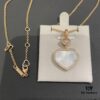 XB Peach Heart Edge Diamond Necklace, White Shell Version