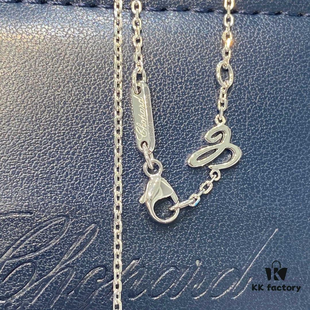 Chopard Ice Cube Collection Geometric Necklace, Celebrity-Recommended Style, Exclusive Design