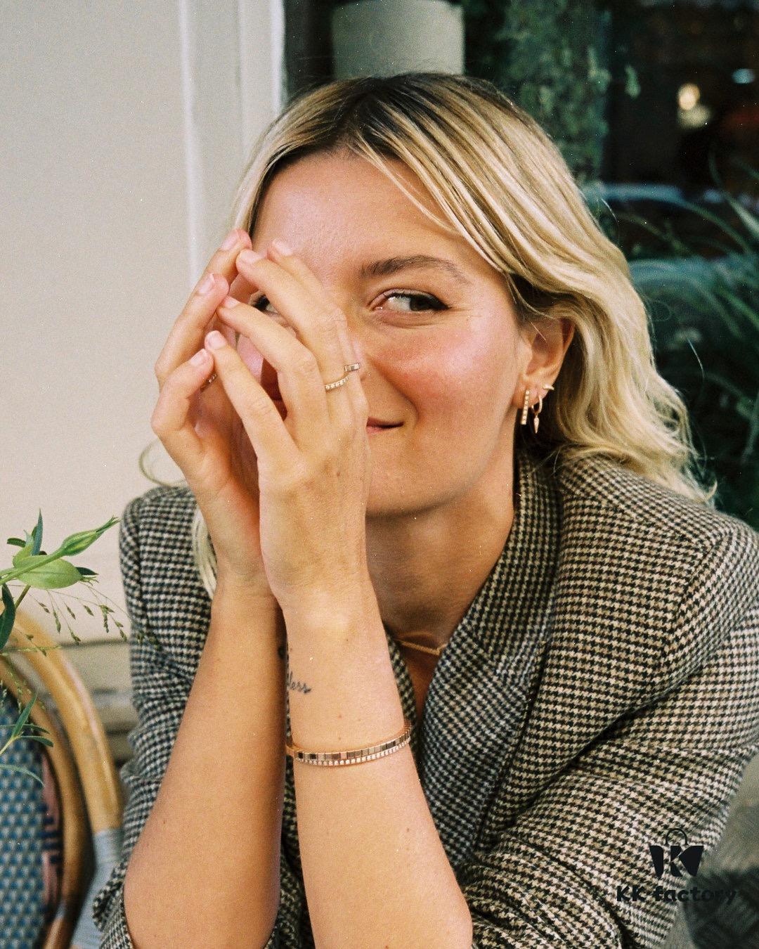 Fashion Blogger's Same Style - Ice Cube Series