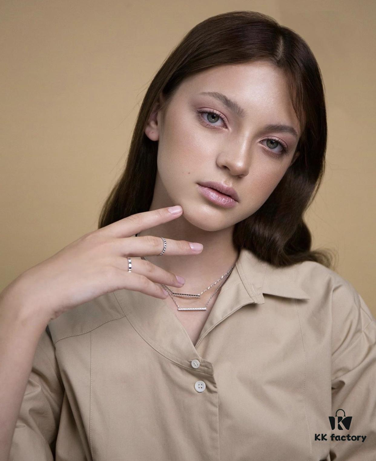 Fashion Blogger's Same Style - Ice Cube Series