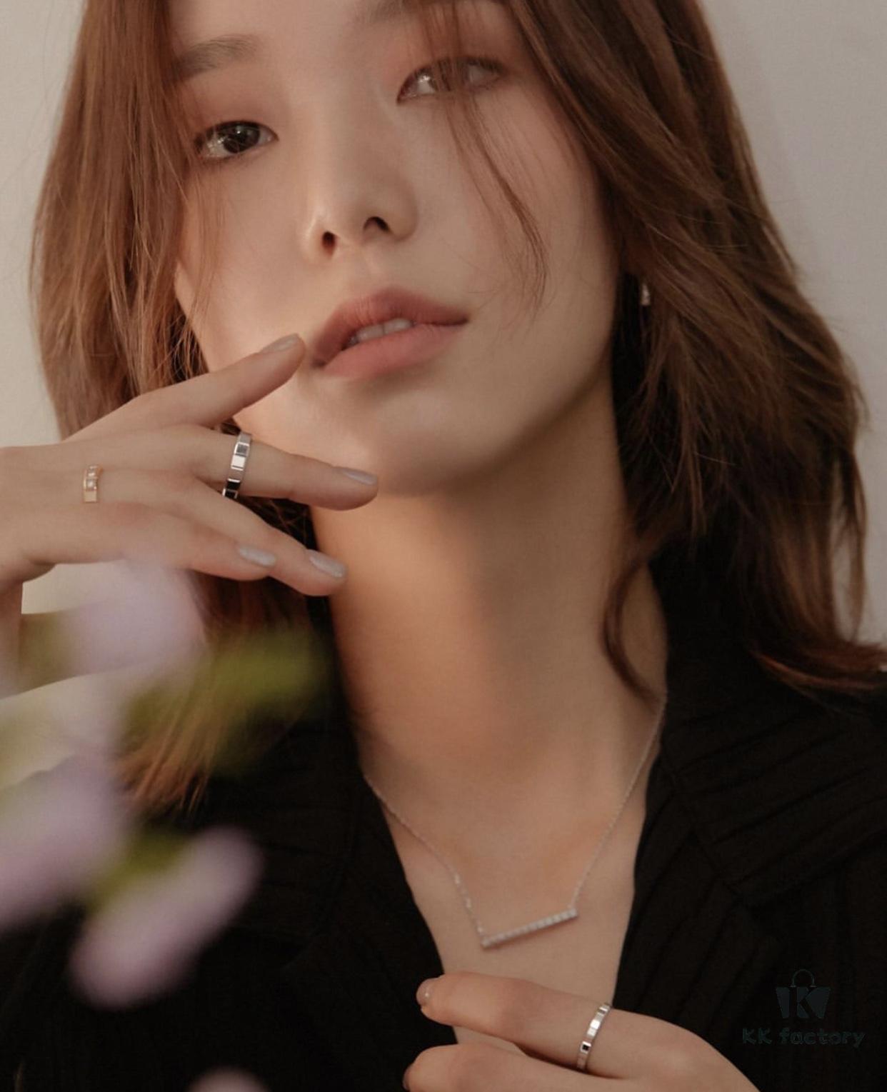 Celebrity Same Style, from Xiao Ice Cube Ring