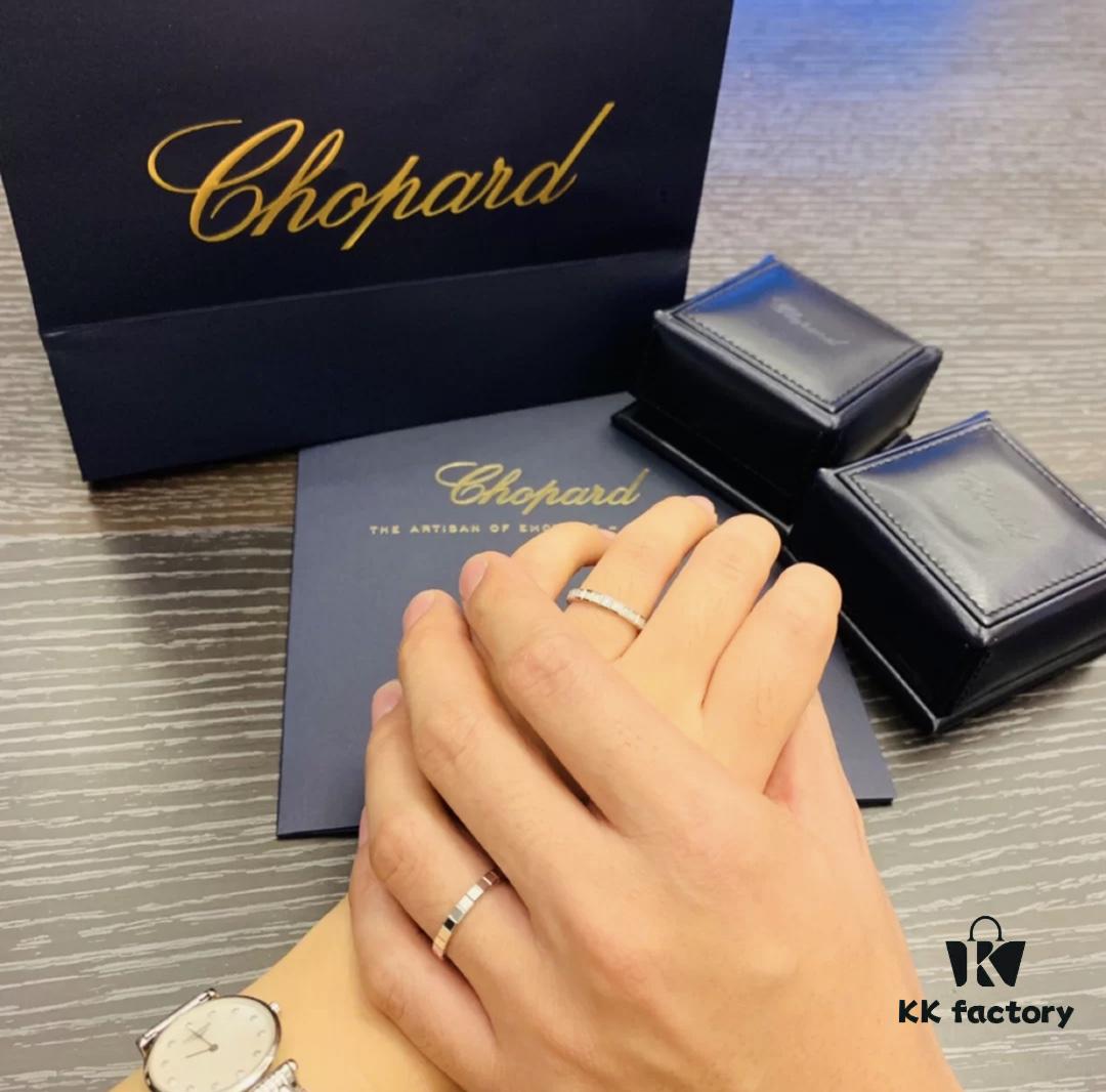 Stylish Ice Cube Ring – A Modern Symbol of Independent Women