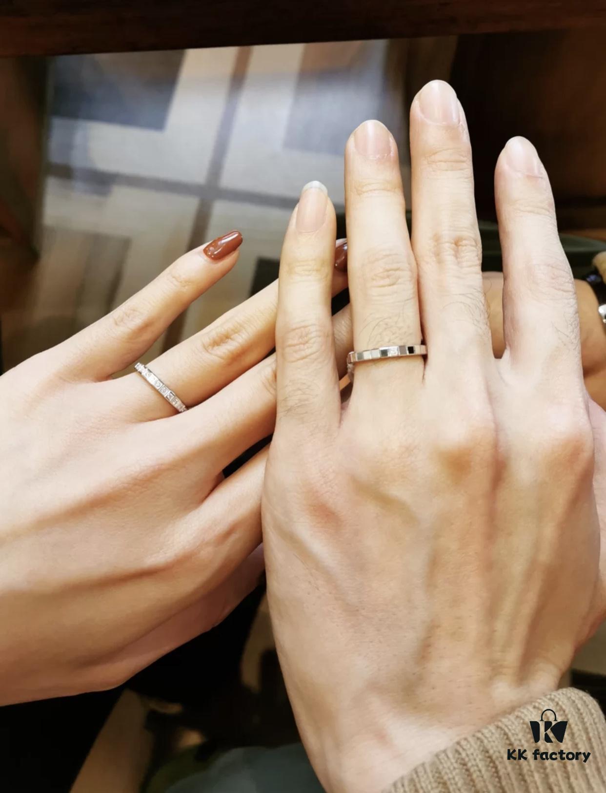 Stylish Ice Cube Ring – A Modern Symbol of Independent Women