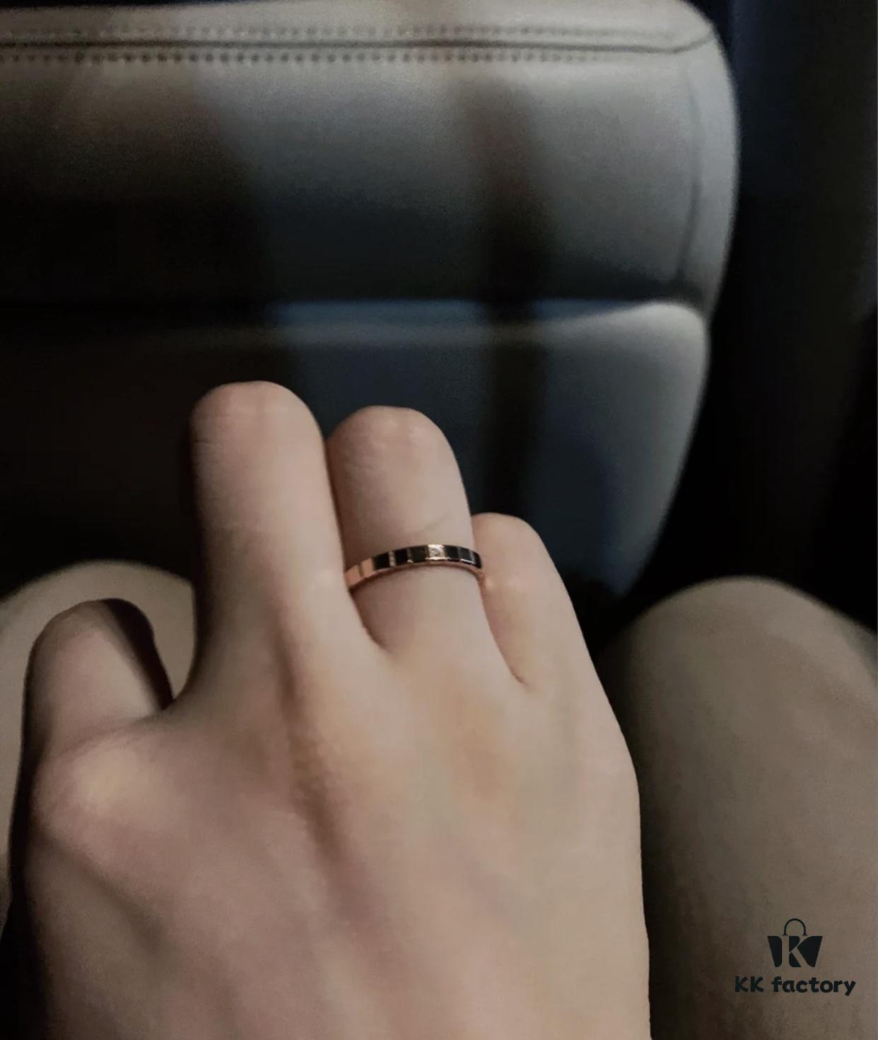 Stylish Ice Cube Ring – A Modern Symbol of Independent Women