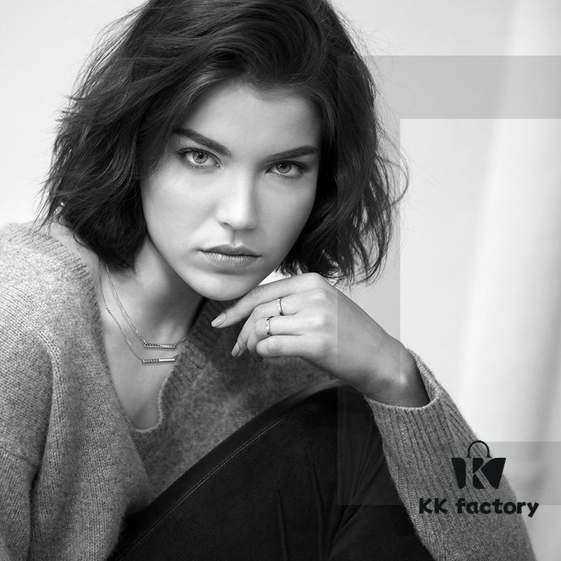 Celebrity Same Style, from Chopard Ice Cube Ring