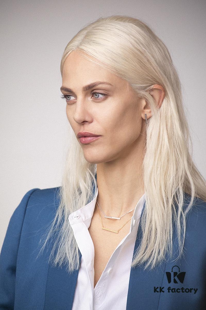 Celebrity and Instagram Influencer Lookbook – Xiao's Ice Cube Series, Ice Block Earrings, Subtly Luxurious Jewelry with Style and Taste