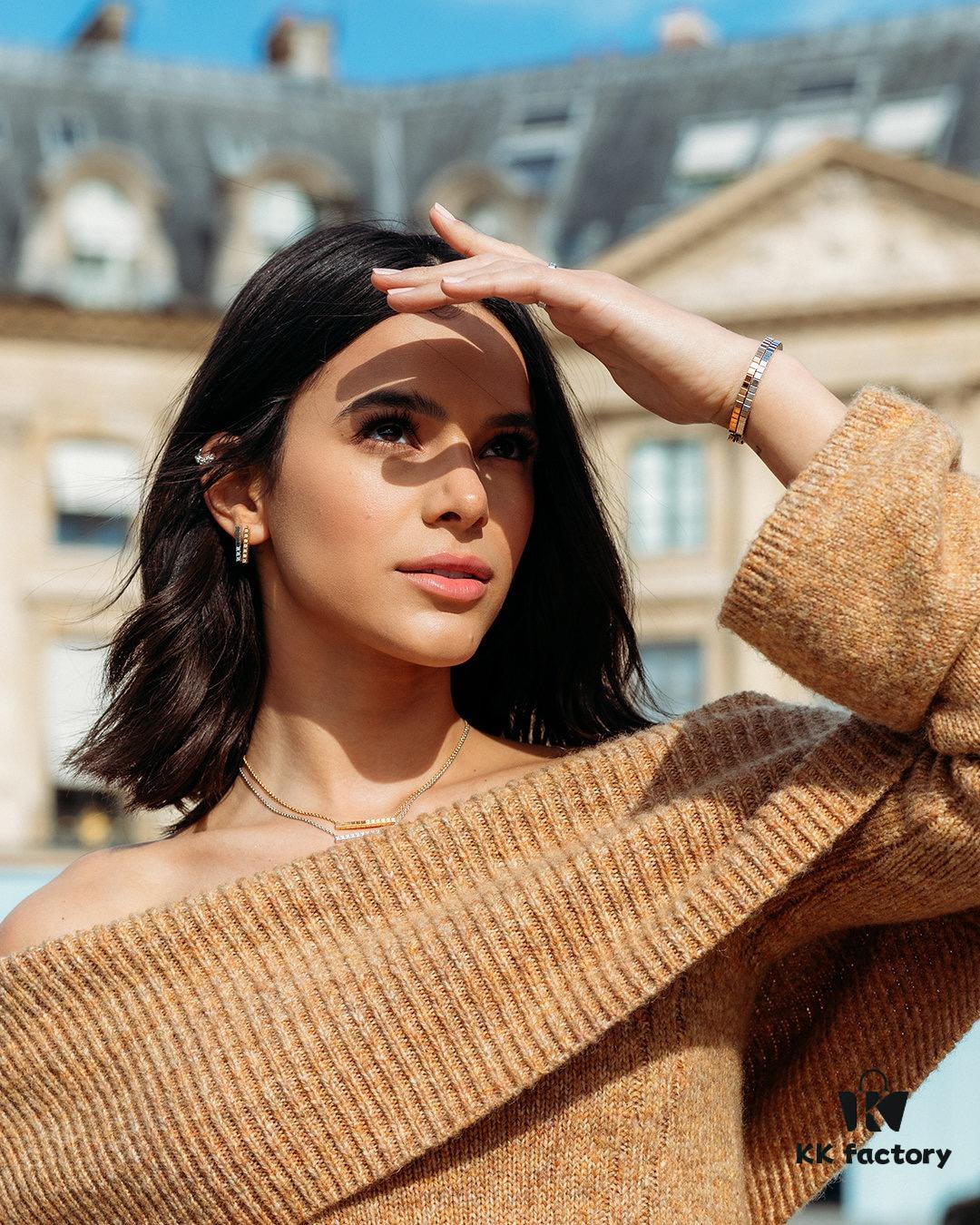 Celebrity and Instagram Influencer Lookbook Reference, Xiao's Ice Cube Series, Ice Block Earrings, Understated Yet Sophisticated Jewelry with Style and Taste