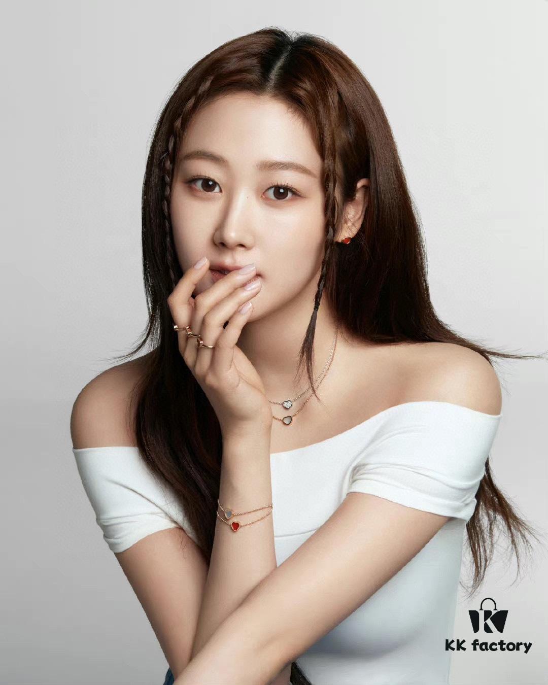 Chopard Necklace: Lucky Chopard with Iconic Moving Diamonds, 18K Gold Plated, Adjustable Chain with Original Logo and Brand Tag