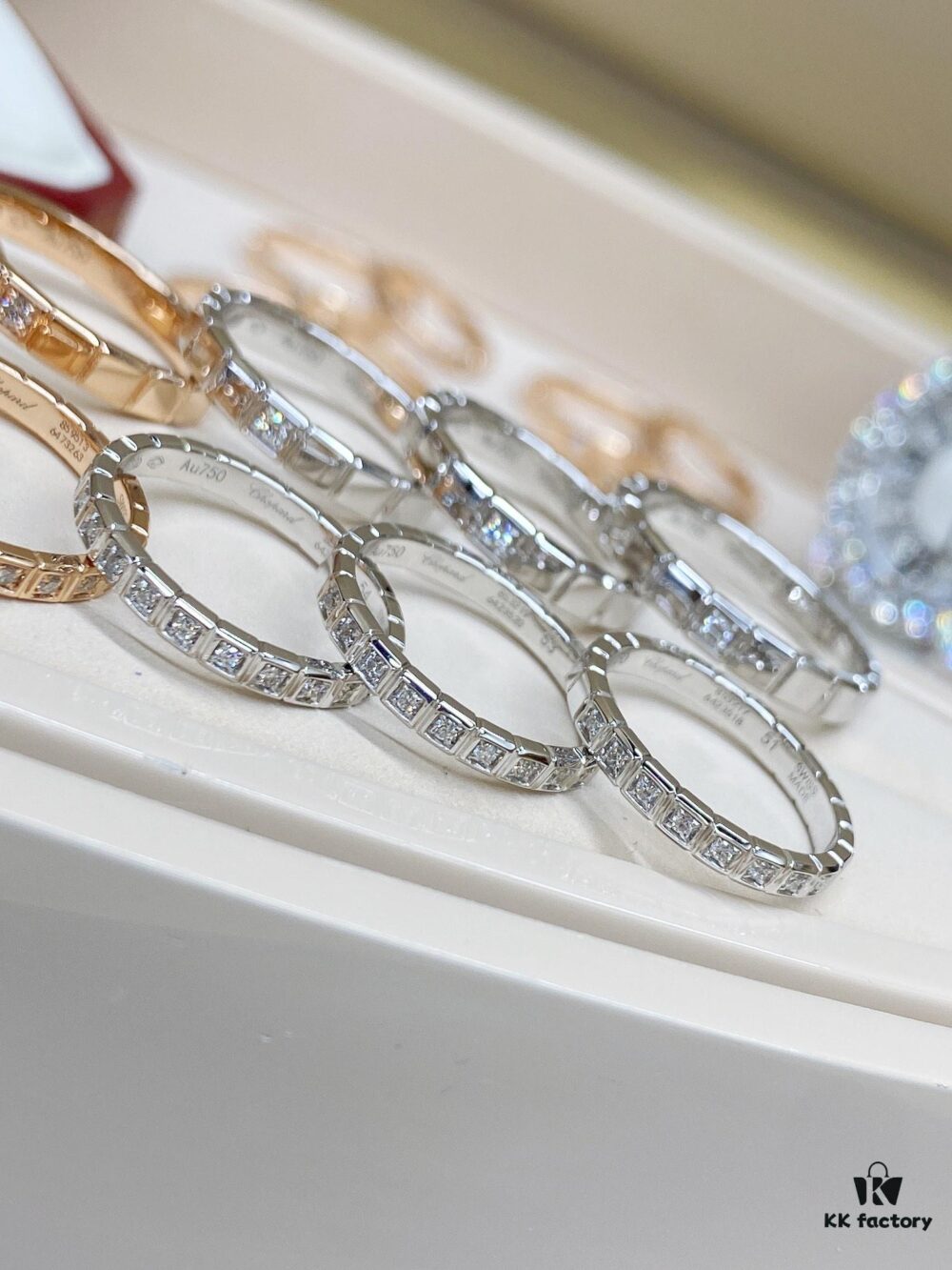 New Arrival ♥️ Chopard Happy Diamonds Square Candy Couple Ring 💍