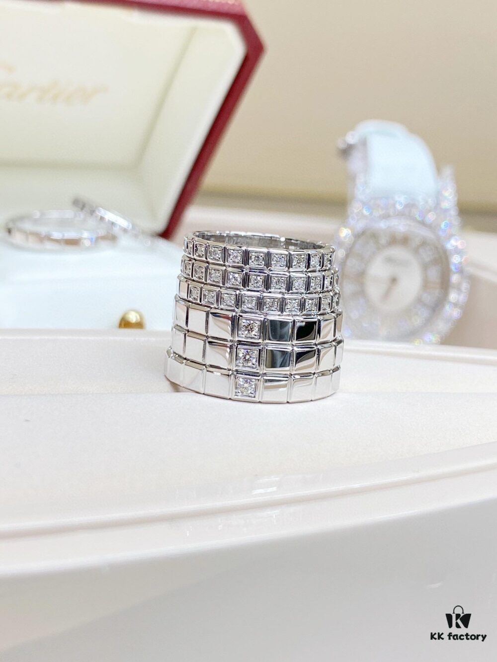 New Arrival ♥️ Chopard Happy Diamonds Square Candy Ring 💍