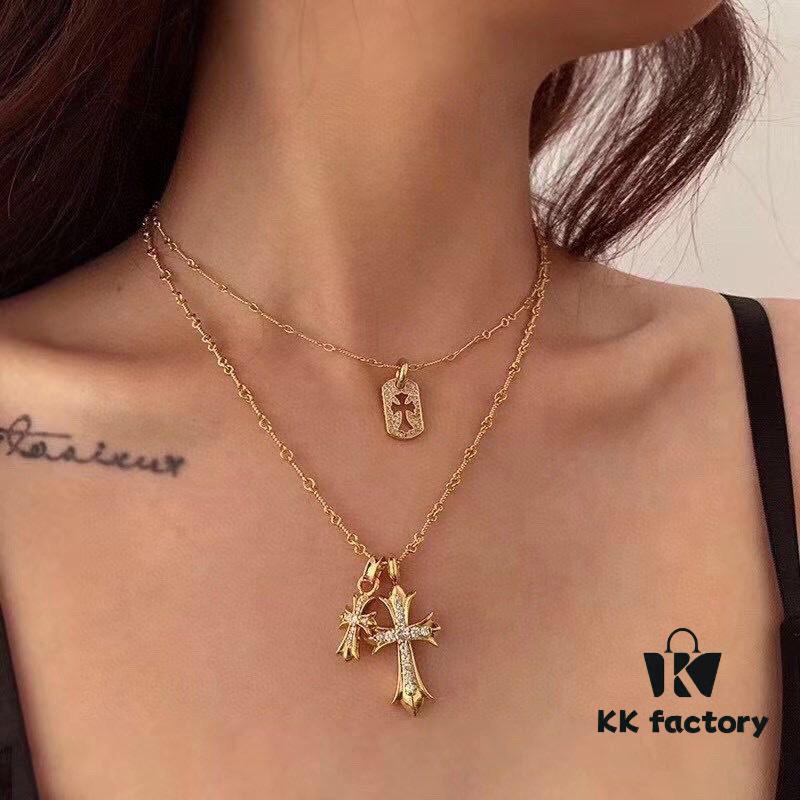 Kuroshin Trendy Essential Item: Double Cross Gold Necklace with Diamond and Polished Surfaces, Reversible and Detachable Design