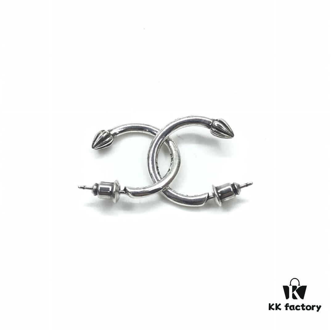 Chrome Hearts ❤️ New Cross Stud Earrings, C-Shaped Cross Flower Studs, Cross Flower Earrings, C-Shaped Bud Earrings