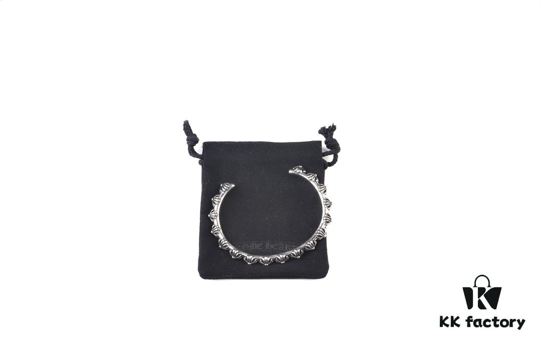 Chrome Hearts Cuff Bracelet Differences from Common Market Lightweight Versions: Check Engraving Details and Oxidation Level