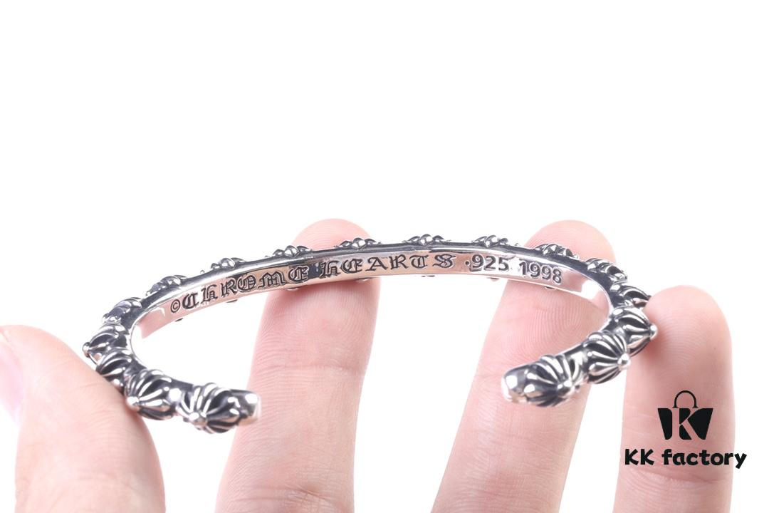 Chrome Hearts Cuff Bracelet Differences from Common Market Lightweight Versions: Check Engraving Details and Oxidation Level