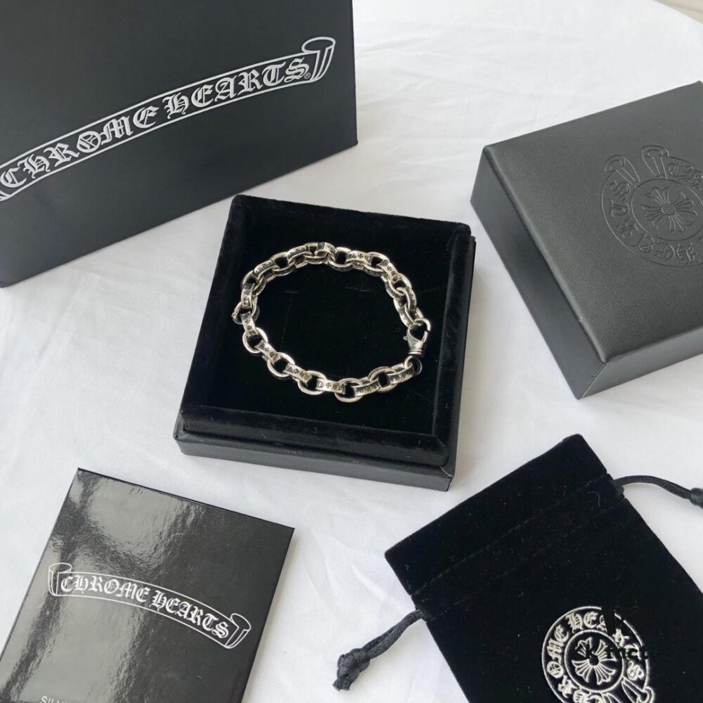 CH Chrome Hearts Classic Retro Letter Bracelet