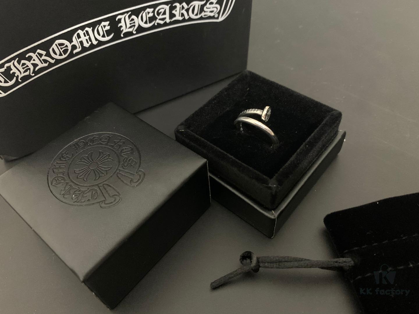 Chrome Hearts Cross Flower Nail Open Ring