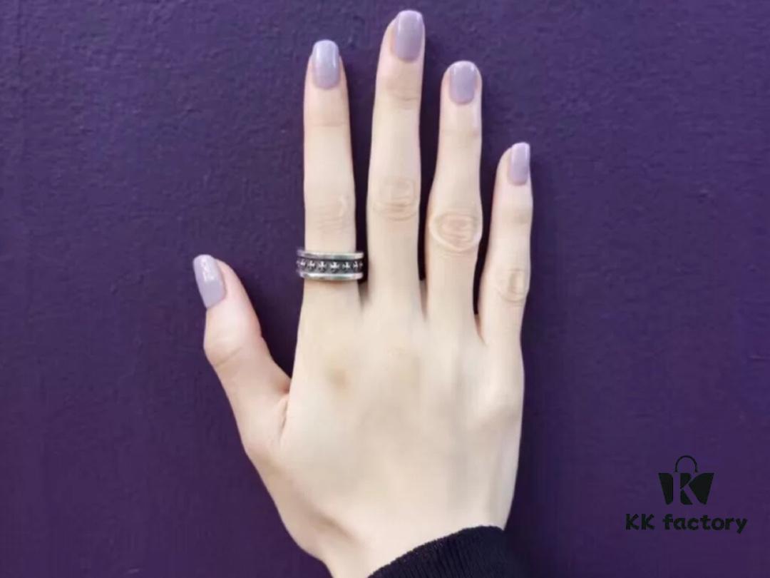 Chrome Hearts Classic Cross Ring Unisex Full Cross Design Size 14-25 Approximately 14g