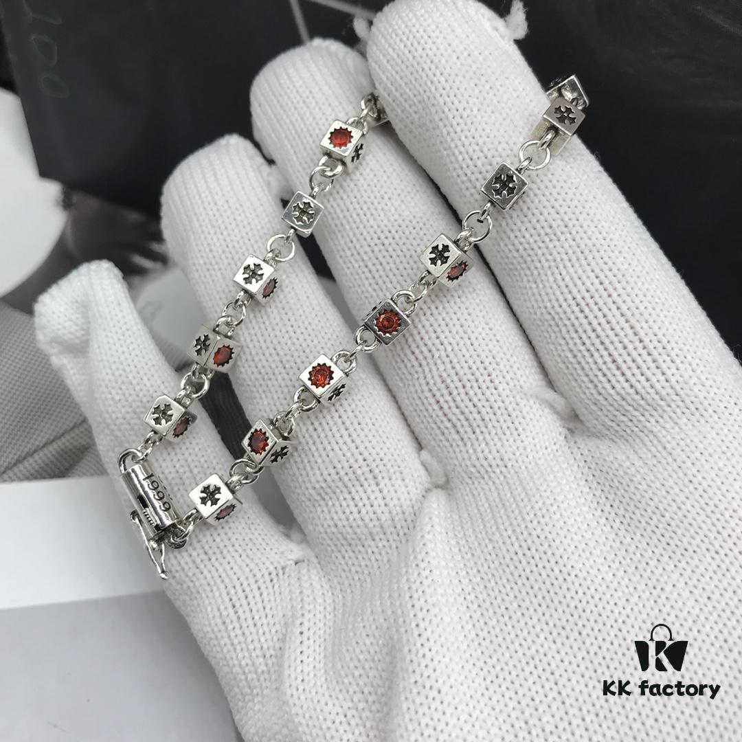 New Store Exclusive Chrome Hearts Dice Multi-Element Combined Necklace, Original Craftsmanship, Exquisite Quality, Handmade, Authentic Mold Design, Must-Have Fashion Accessory, Unisex Wear, Couple's Style, Rock Punk Sterling Silver Look, Retro Element, Trendy and Versatile, Same as Official Website