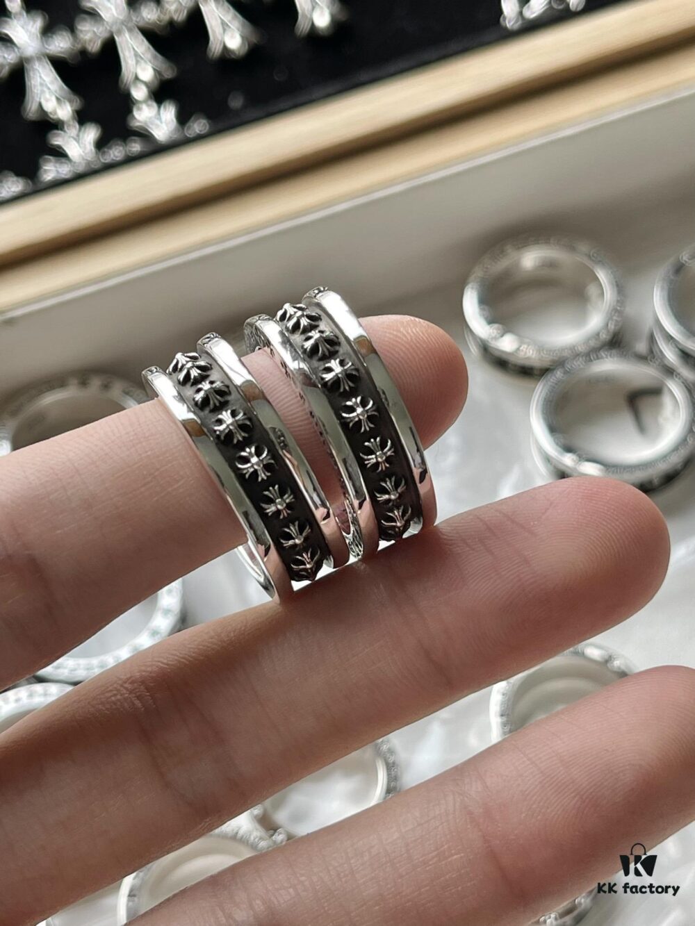Chrome Hearts Mini Cross Ring