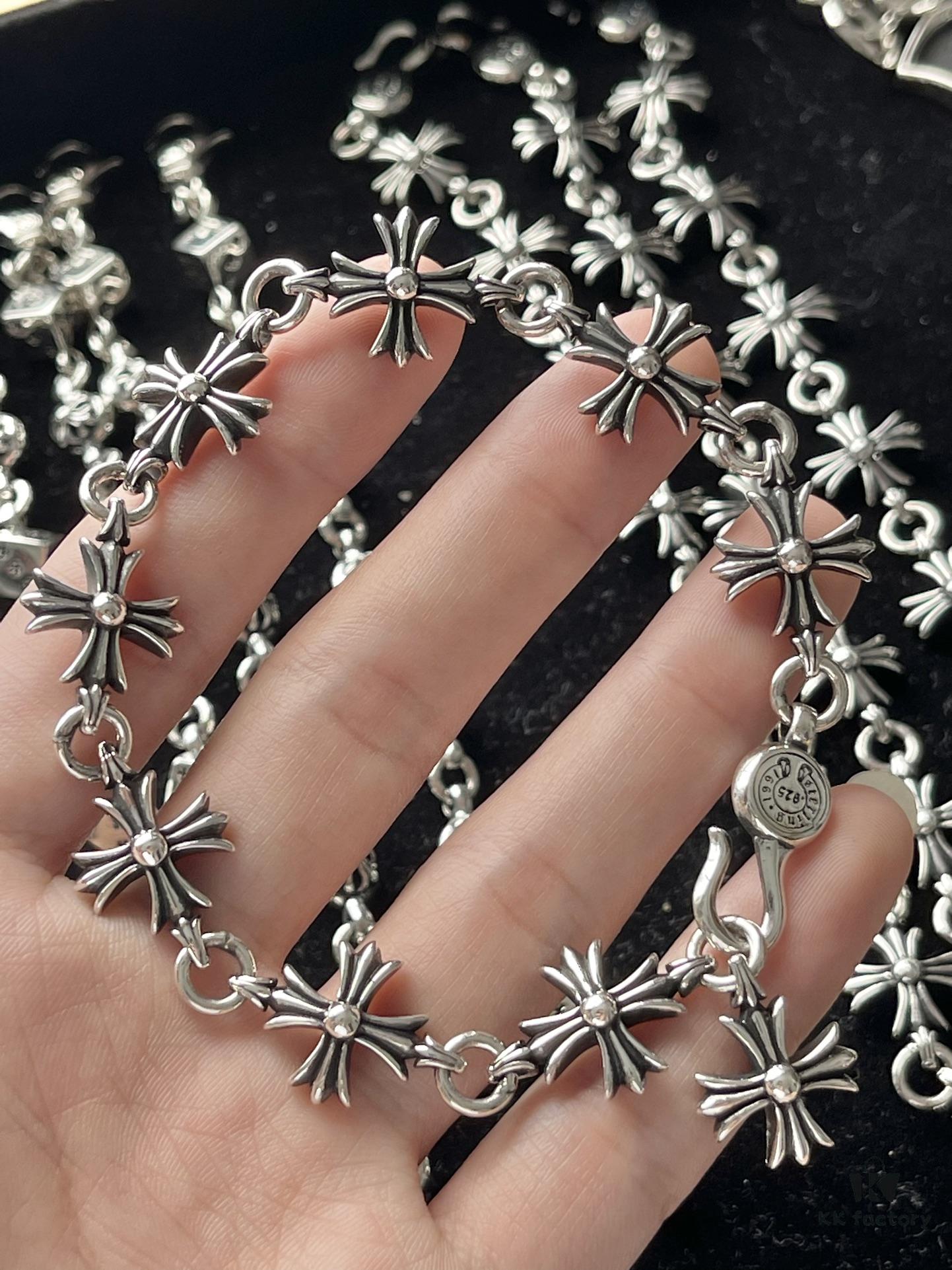 Chrome Hearts Nine-Section Cross Bracelet