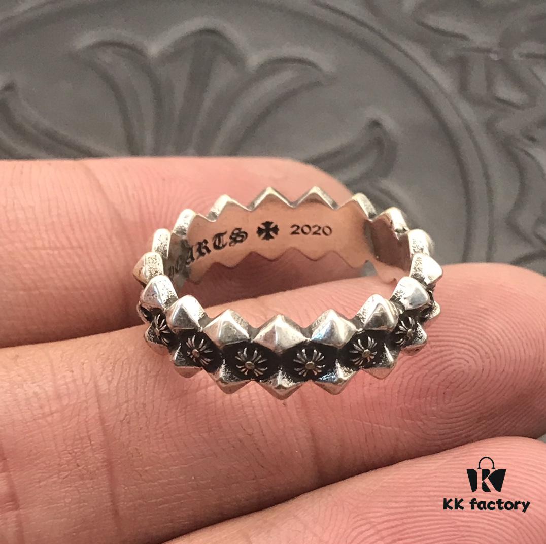 High-End Chrome Hearts Rivet Cross Ring